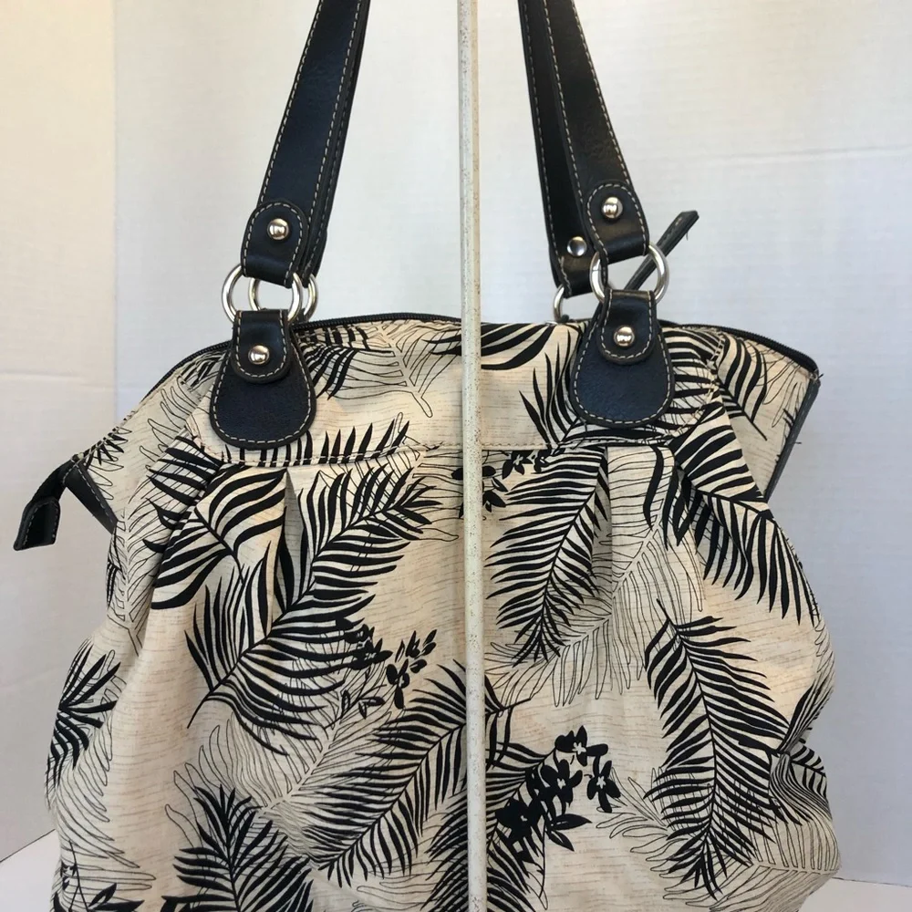 Relic fabric hobo purse